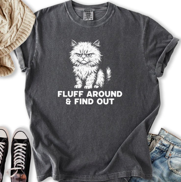 Fluffy Cat Lover Relaxed Graphic Tee.